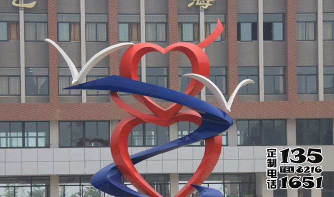 校園玻璃鋼創意彩繪愛心雕塑 校園玻璃鋼創意彩繪愛心雕塑