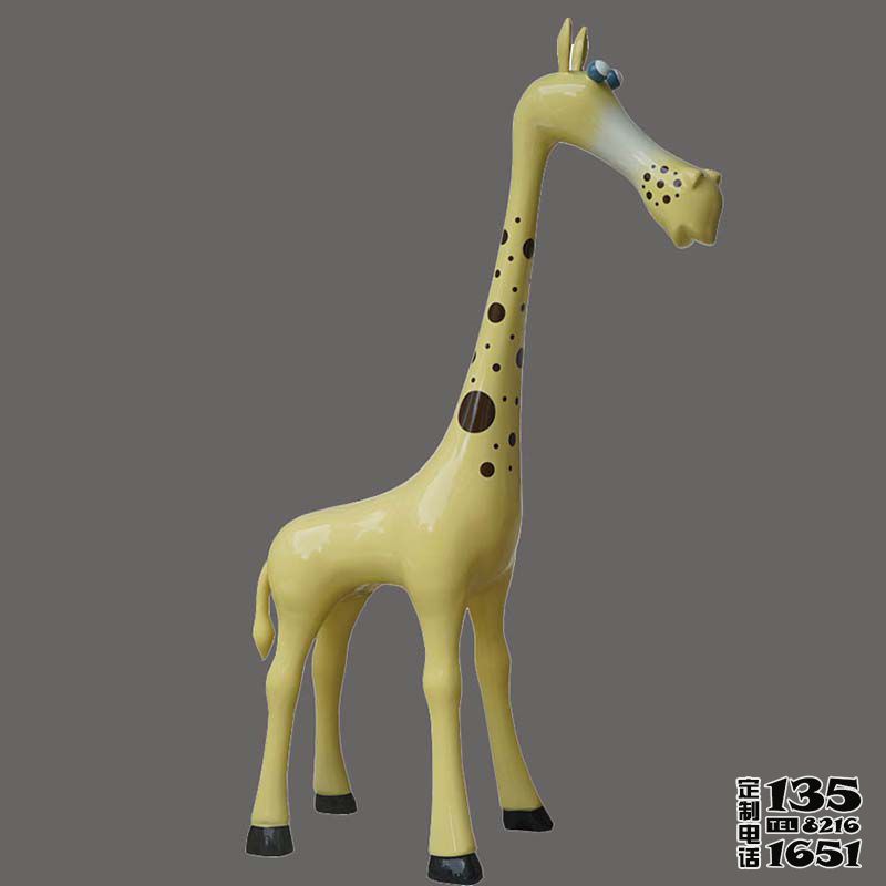 公園游樂園卡通玻璃鋼長頸鹿雕塑 公園游樂園卡通玻璃鋼長頸鹿雕塑
