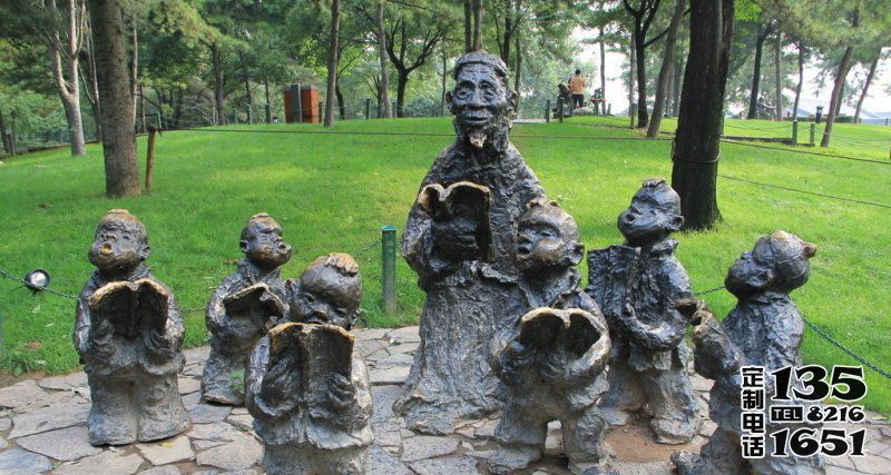 公園草坪創意玻璃鋼晨讀的讀書雕塑 公園草坪創意玻璃鋼晨讀的讀書雕塑